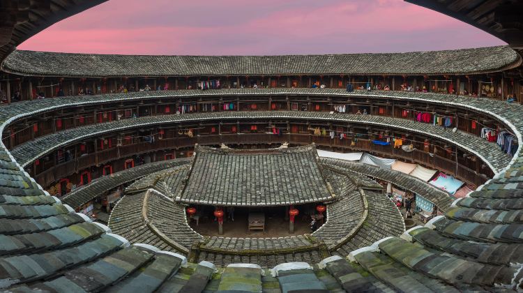 7-Day Kulangsu + Xiamen + Nanjing Tulou + Wuyi Mountains