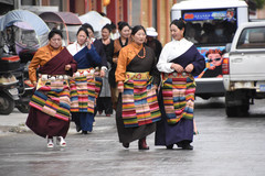 甘孜藏族自治州游记图片] 四川旅游：奔向丁真故乡高原第一城理塘（图）