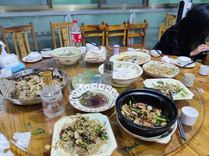 本地农家菜农庄(蓝山源店)