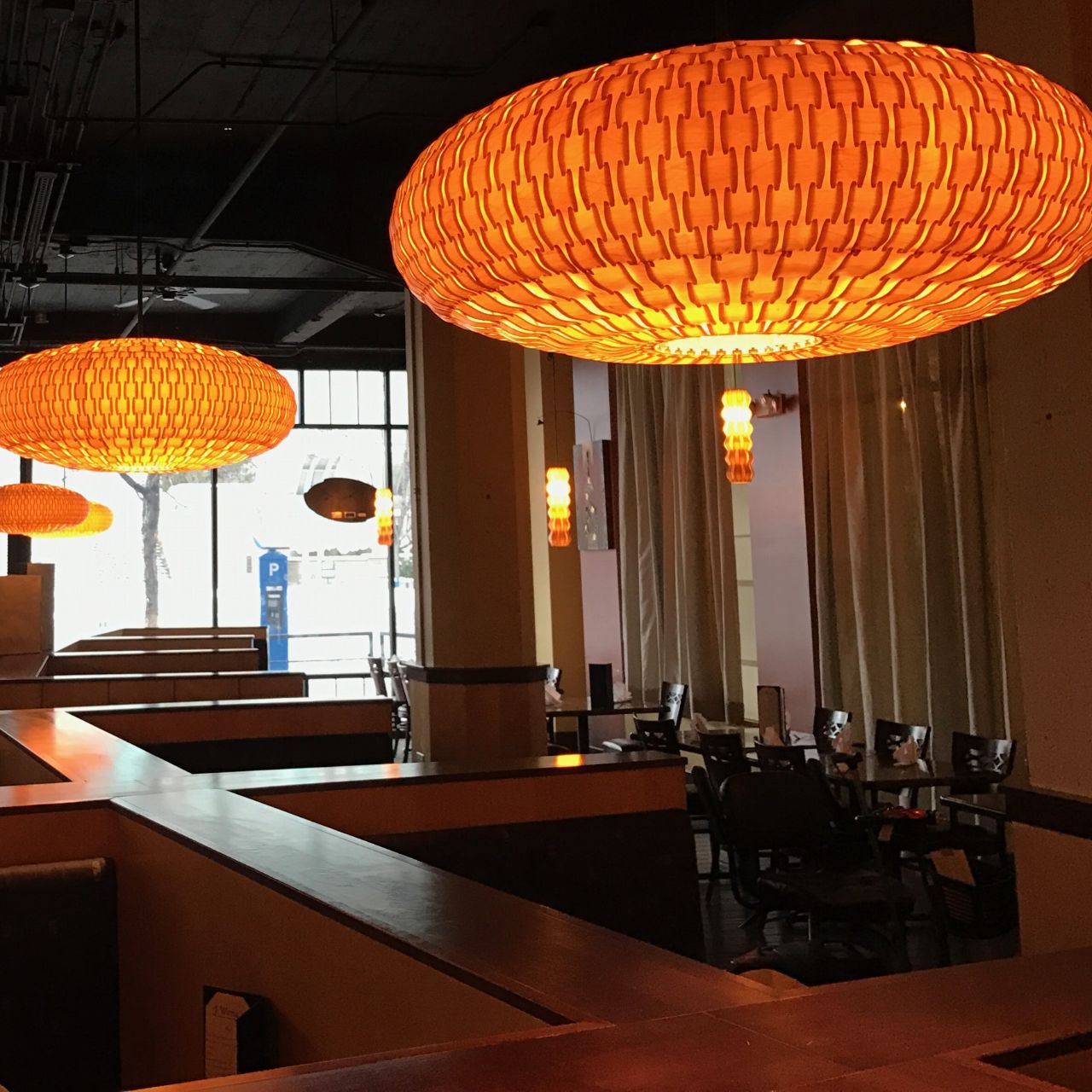 J. Wongs Thai & Chinese Bistro