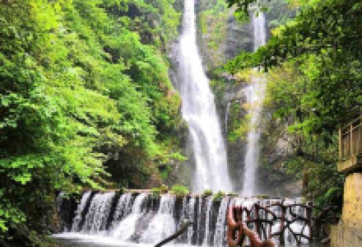 绥宁六鹅洞瀑布景点图片