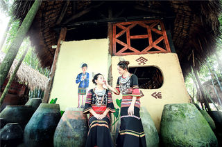 边走边拍，拍出你的青春色彩