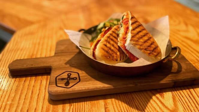 Eet- & Wielercafé Cours