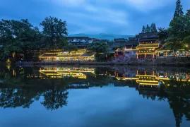 2-Day Meishan & Hongya Tour: Explore the Mysteries of Peng Zu Shan and the Historical Charm of Liu Jiang Ancient Town
