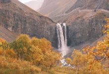 长白瀑布景点图片