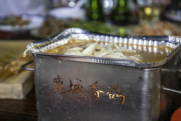 有趣得三亚美食探店:夜宵推荐 鹿城香鸽
