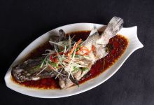 北海美食图片-清蒸石斑鱼
