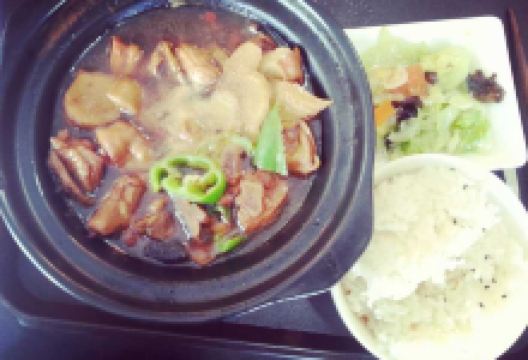 Qasar Saba美食图片