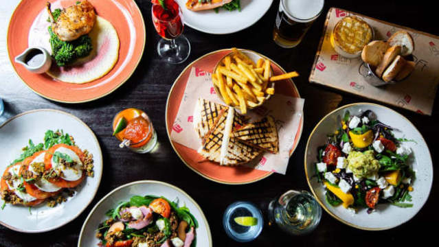 Docksider Neighbourhood Kitchen & Grill