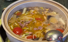 谢云贵清香水煮鸡(总店)