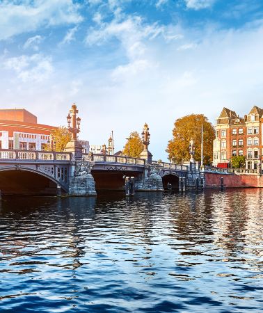 10D8N • Discover the Netherlands with Amsterdam, countryside and flexible private driver service