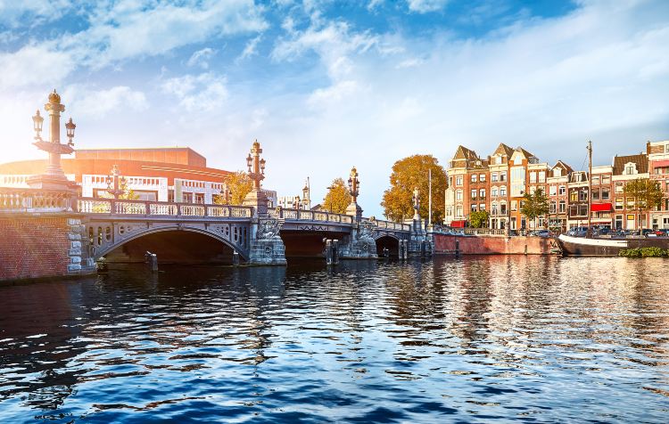 Amsterdam Brief Guide