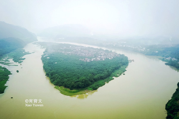广西发现一座水上古城，400年来只能乘船出入，仅1.6平方公里