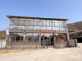 承德金山岭长城静东农家院，平日仅150住宿含三餐，农家饭量大！