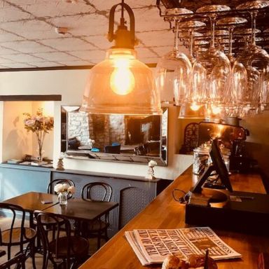 Harry's Restaurant & Wine Bar