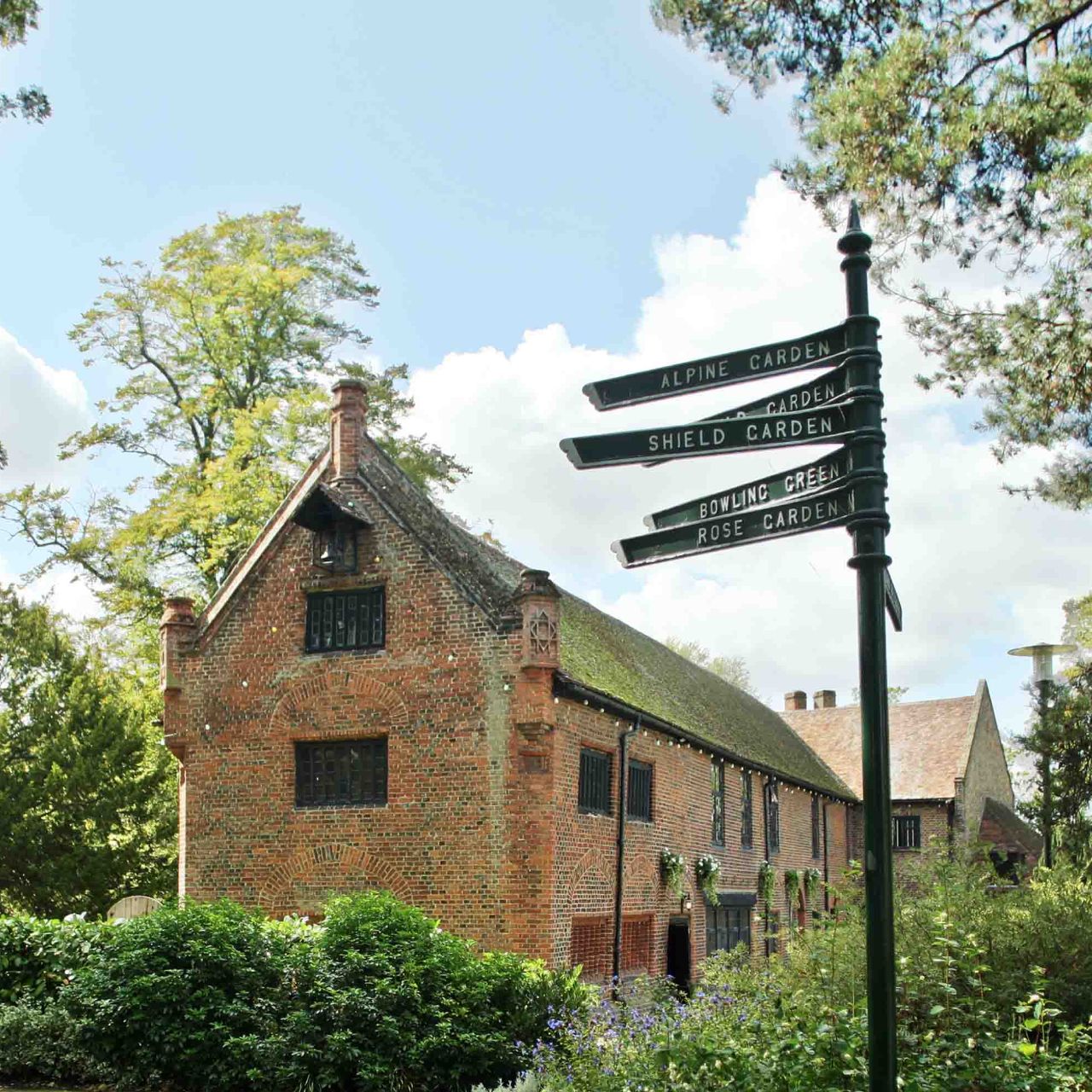 Tudor Barn Eltham