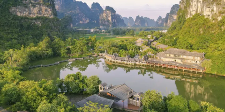 明仕田園壯族民居博物園