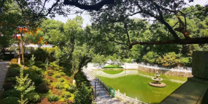 靈龜寺
