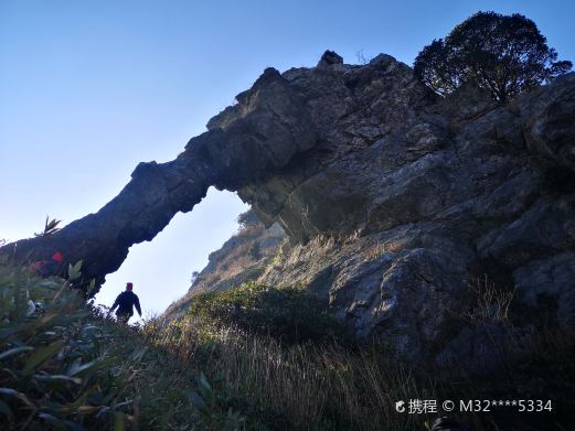 黄牛石风景区