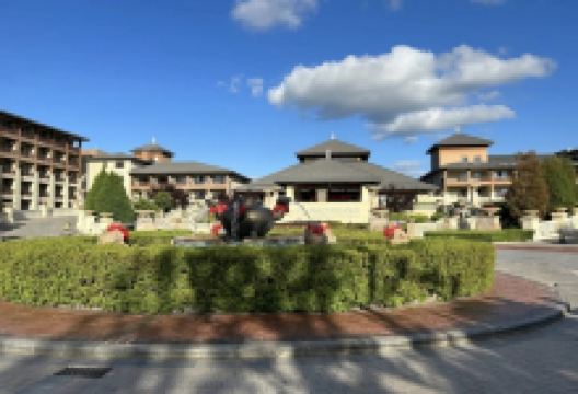 荣盛阿卡小镇景点图片