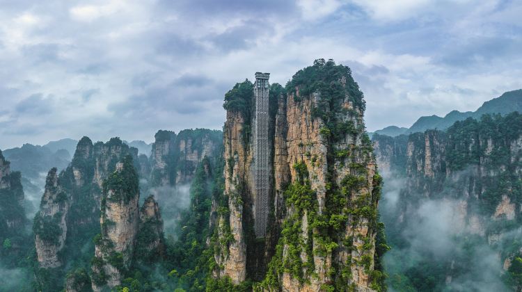 6-day 5-night · Private Tour · Zhangjiajie + Furong Town + Fenghuang Ancient Town
