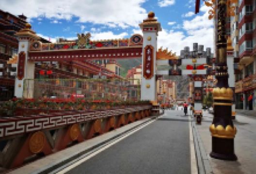 茶马广场景点图片