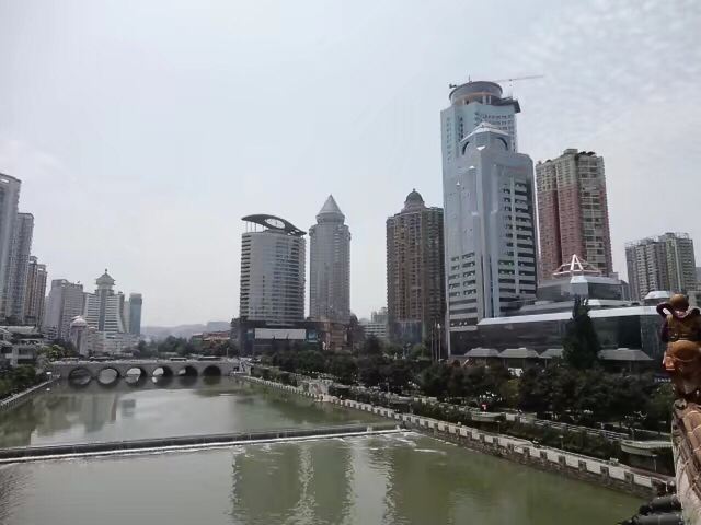 甲秀广场旅行图片 3