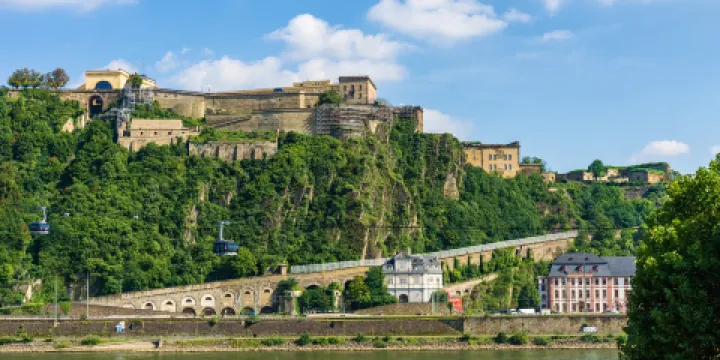 埃倫布賴特施泰因要塞