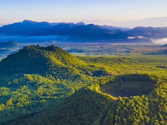 美景丨开启腾冲火山热海，远赴山海之约