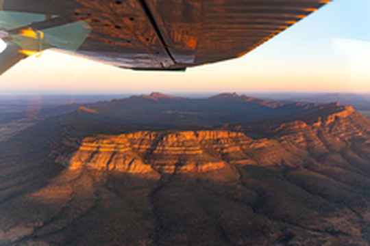 南澳大利亚游记图片] 原始粗犷的澳式风情弗林德斯山脉和内陆