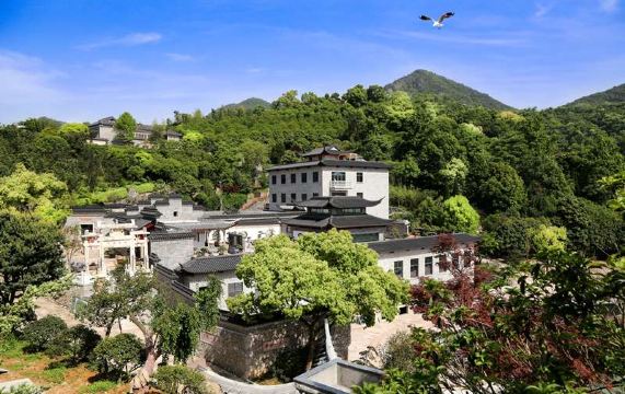 宁波市奉化弥勒文化园