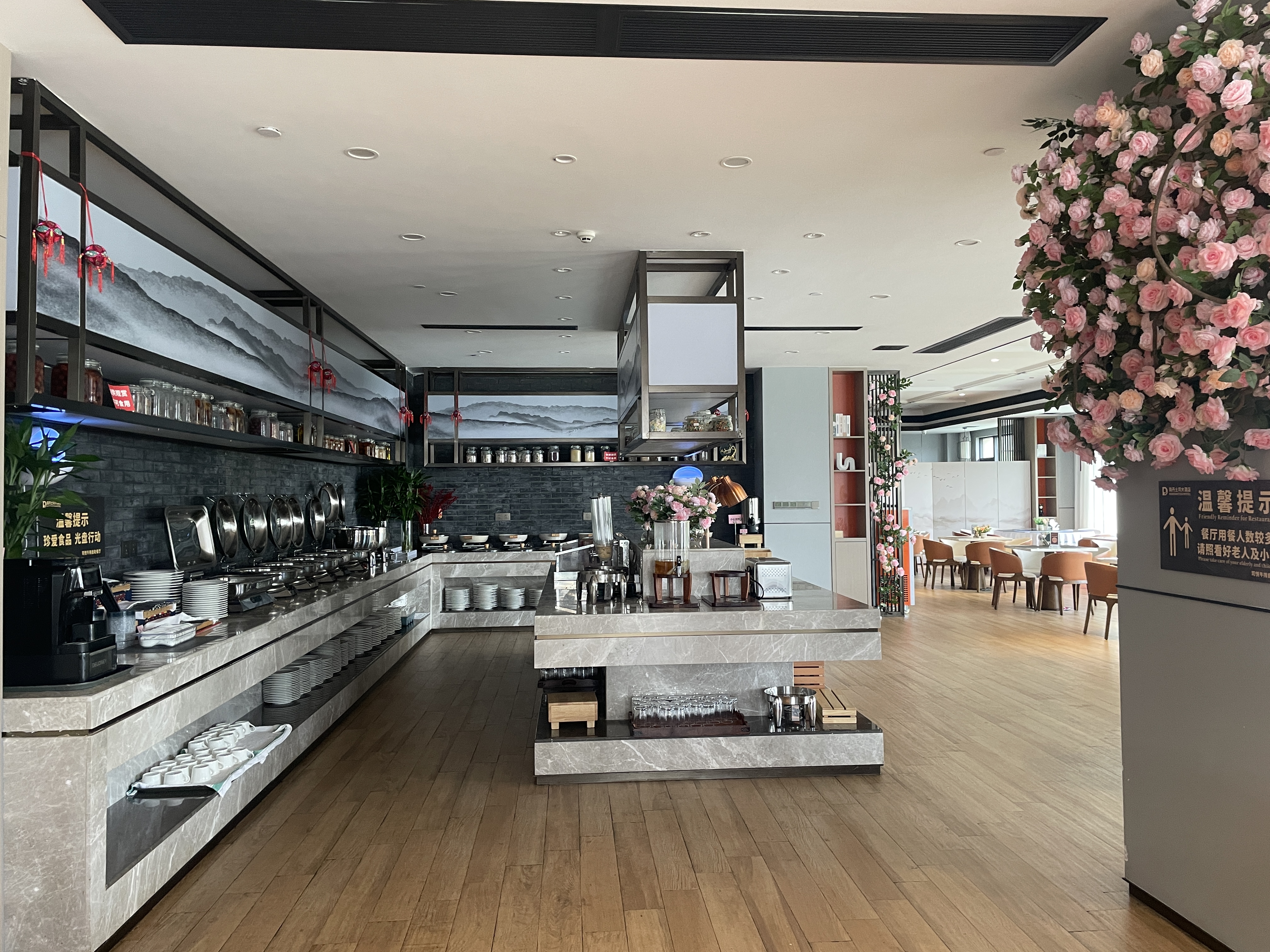 南丹土司大酒店·中餐厅餐厅图片