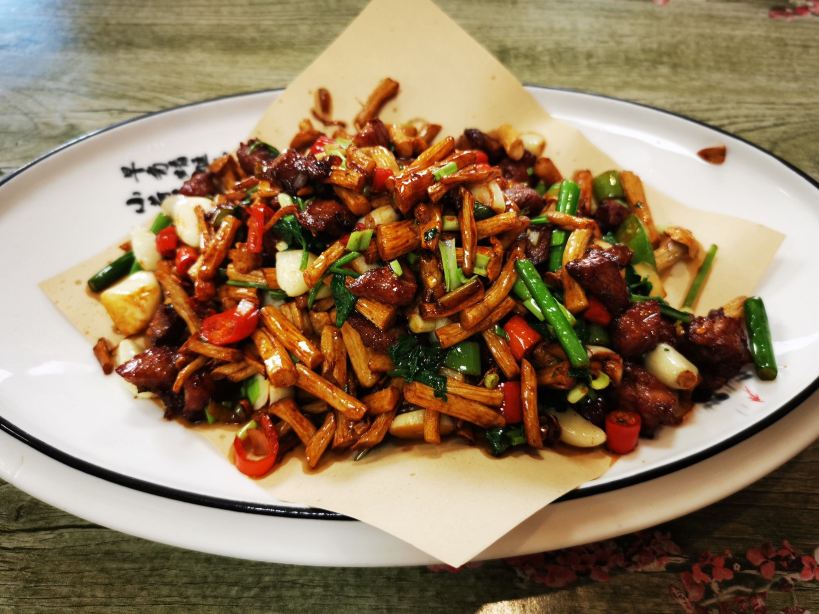 真香小锅饭(东一条街店)