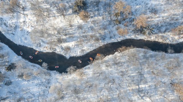 长白山大全河雾凇漂流