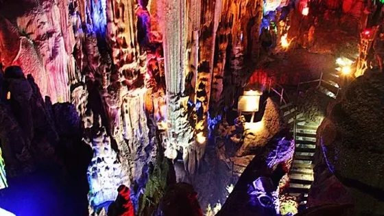 金鐃山星空隧道