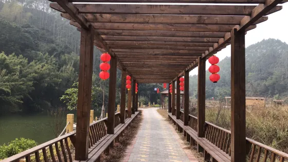 揭西龍潭關山村