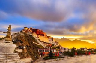 国内“不去遗憾，去了后悔”的景点：布达拉宫、长城、稻城亚丁