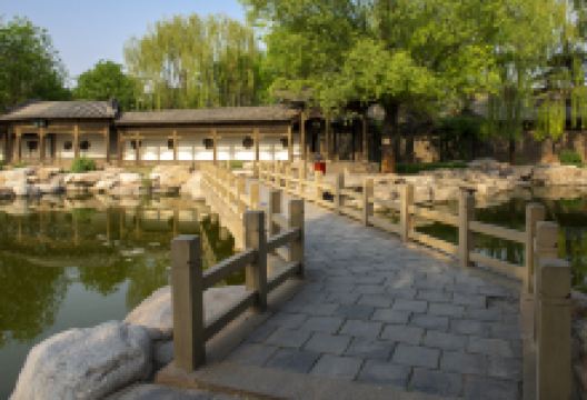西花园景点图片