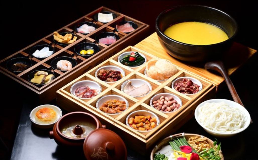 Lakeview Cuisine