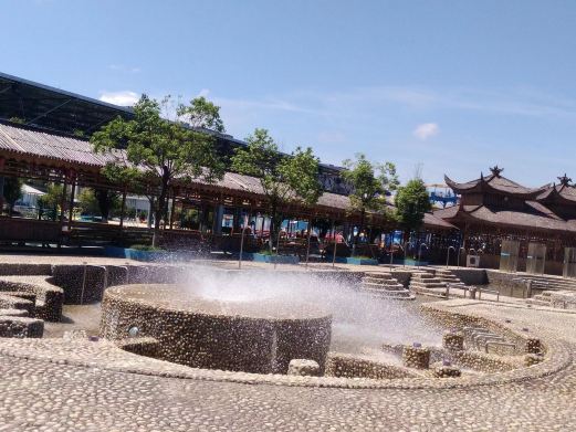 金盘水上乐园