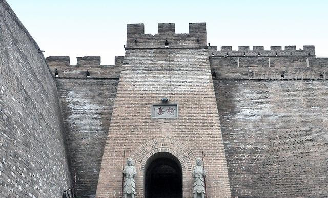 秦长城遗址景点图片