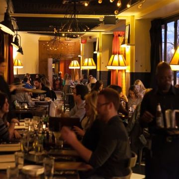 D'Amato's Restaurant & Goodnite Gracie Martini Bar