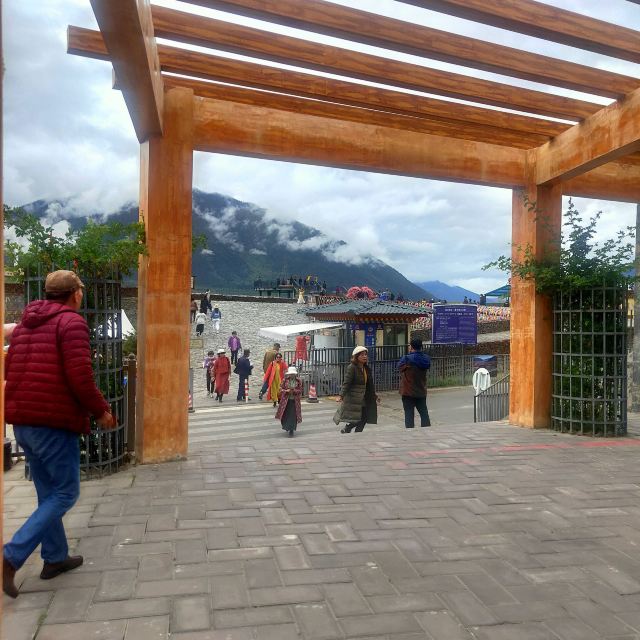 苯日景区旅行图片 1