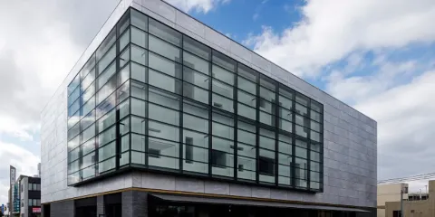 東広島市立美術館