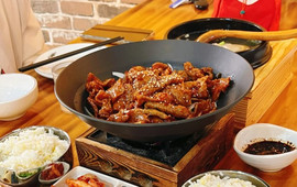 元奶奶包饭. 参鸡汤(新兴旗舰店)