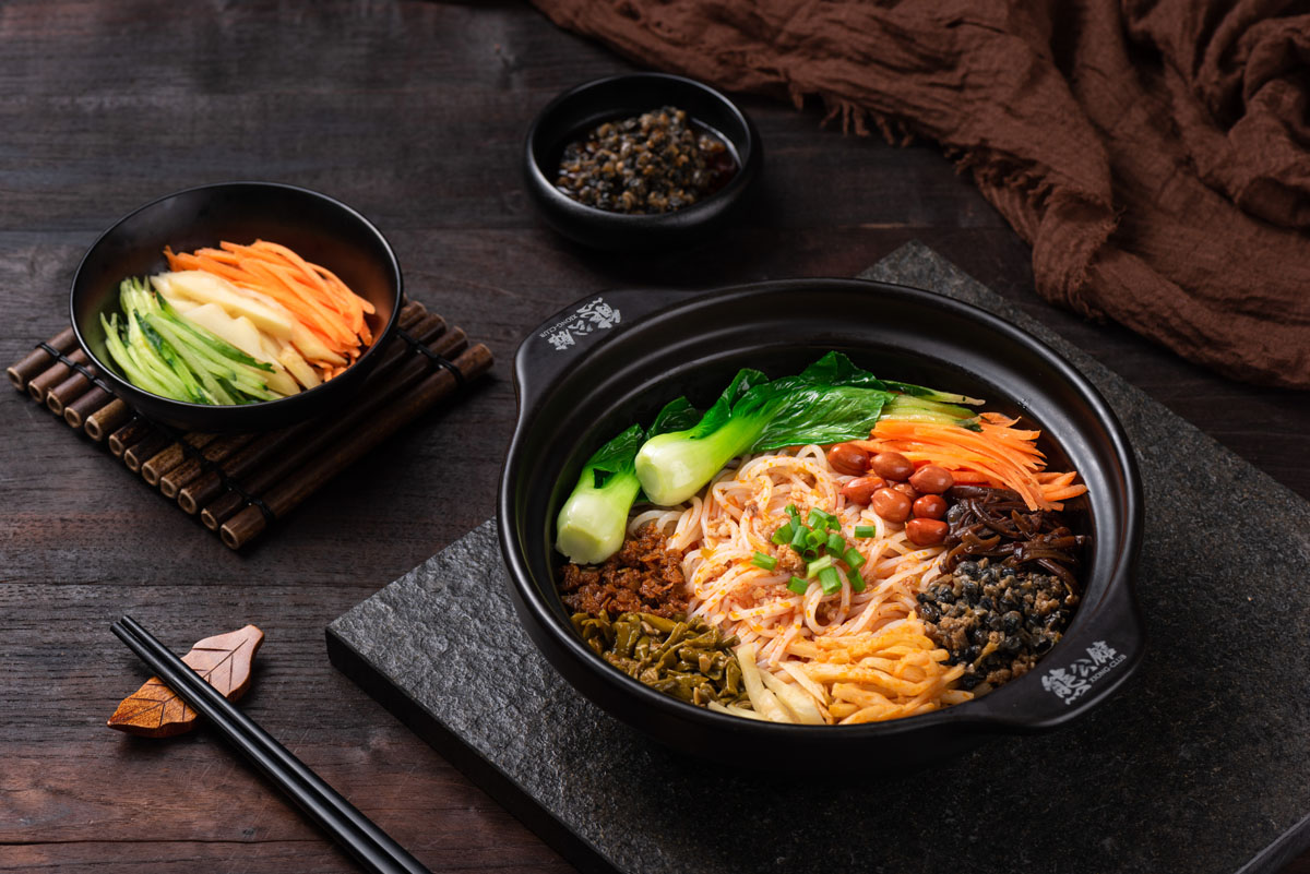 熊公馆柳州螺蛳粉(形象店)