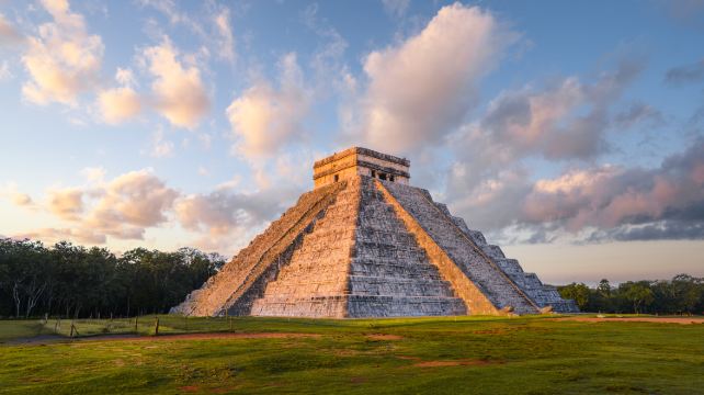 5-Day Cancun Tour·Optional Xcaret Park Plus, Xplor Cancun Park or Xeh-Ha Park