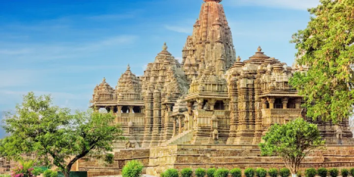 坎達里亞·摩訶提婆神廟