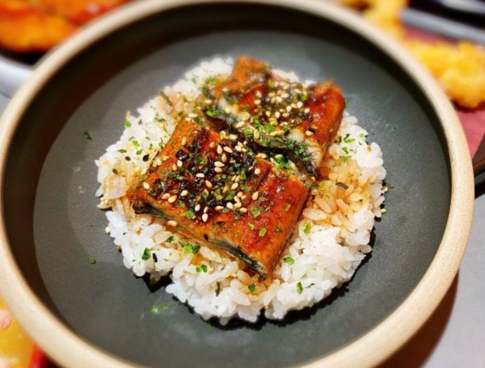 贺牛寿喜烧火锅(柏威年店)