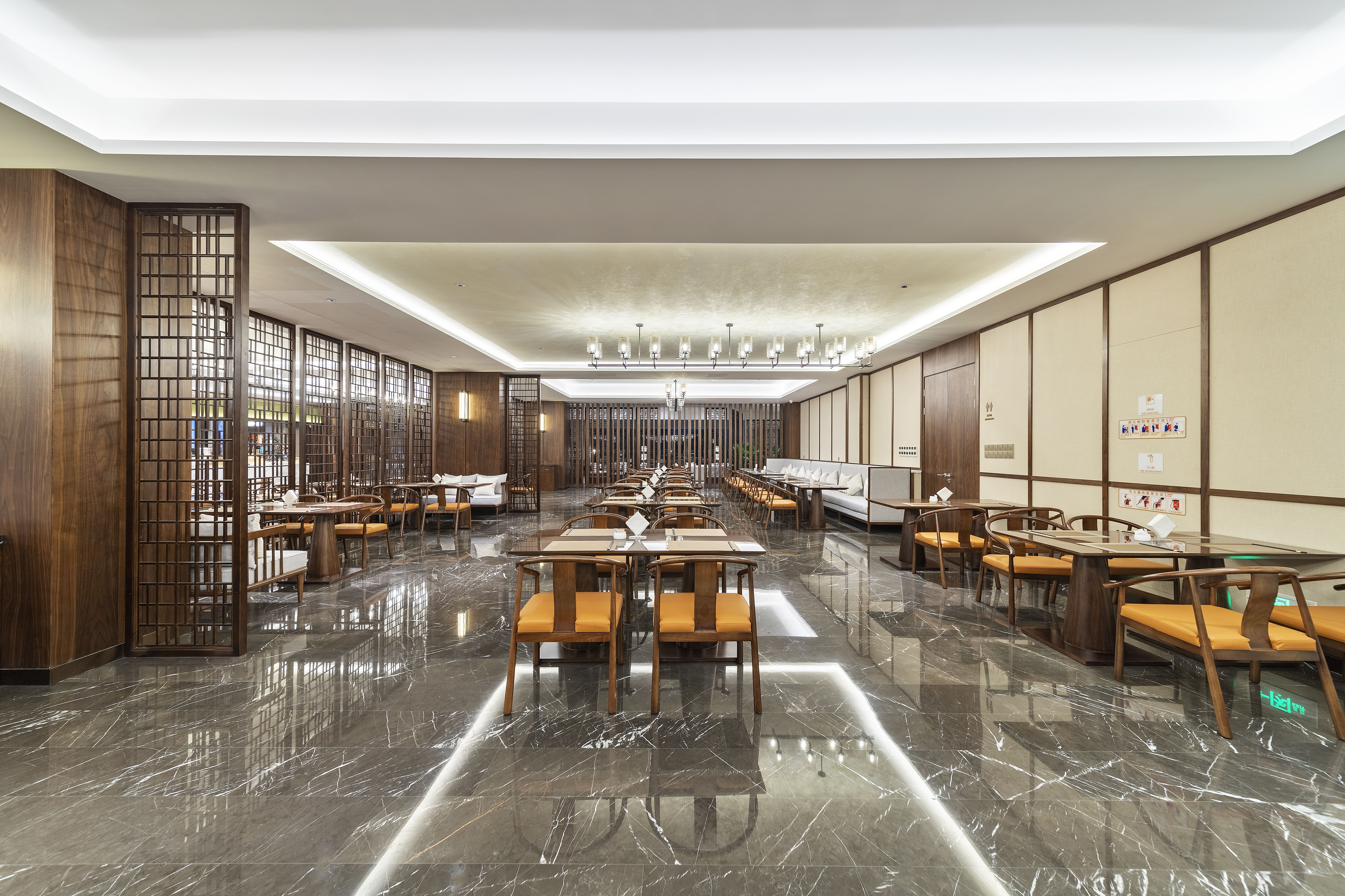 广安亿林豪生酒店·巴国布衣